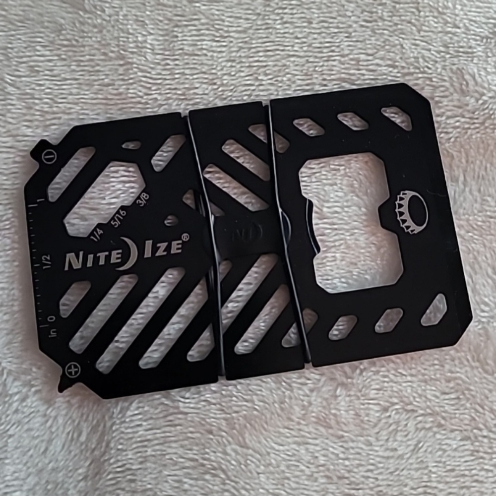 Nite Ize Financial Tool 7 in 1 Multi Tool Stainless Steel Wallet Black NEW